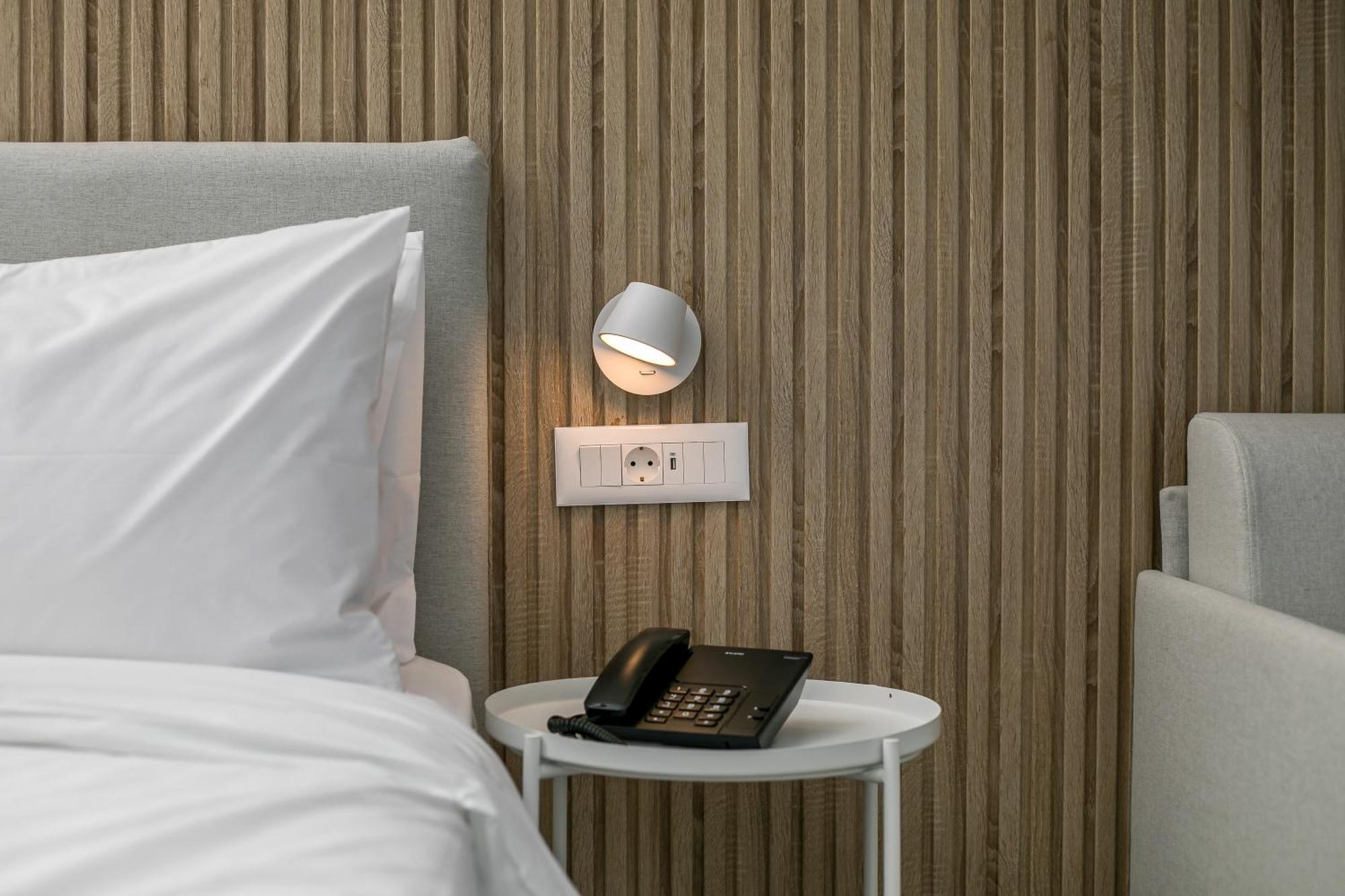Aiora Hotell 3*