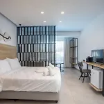 Aiora Resort