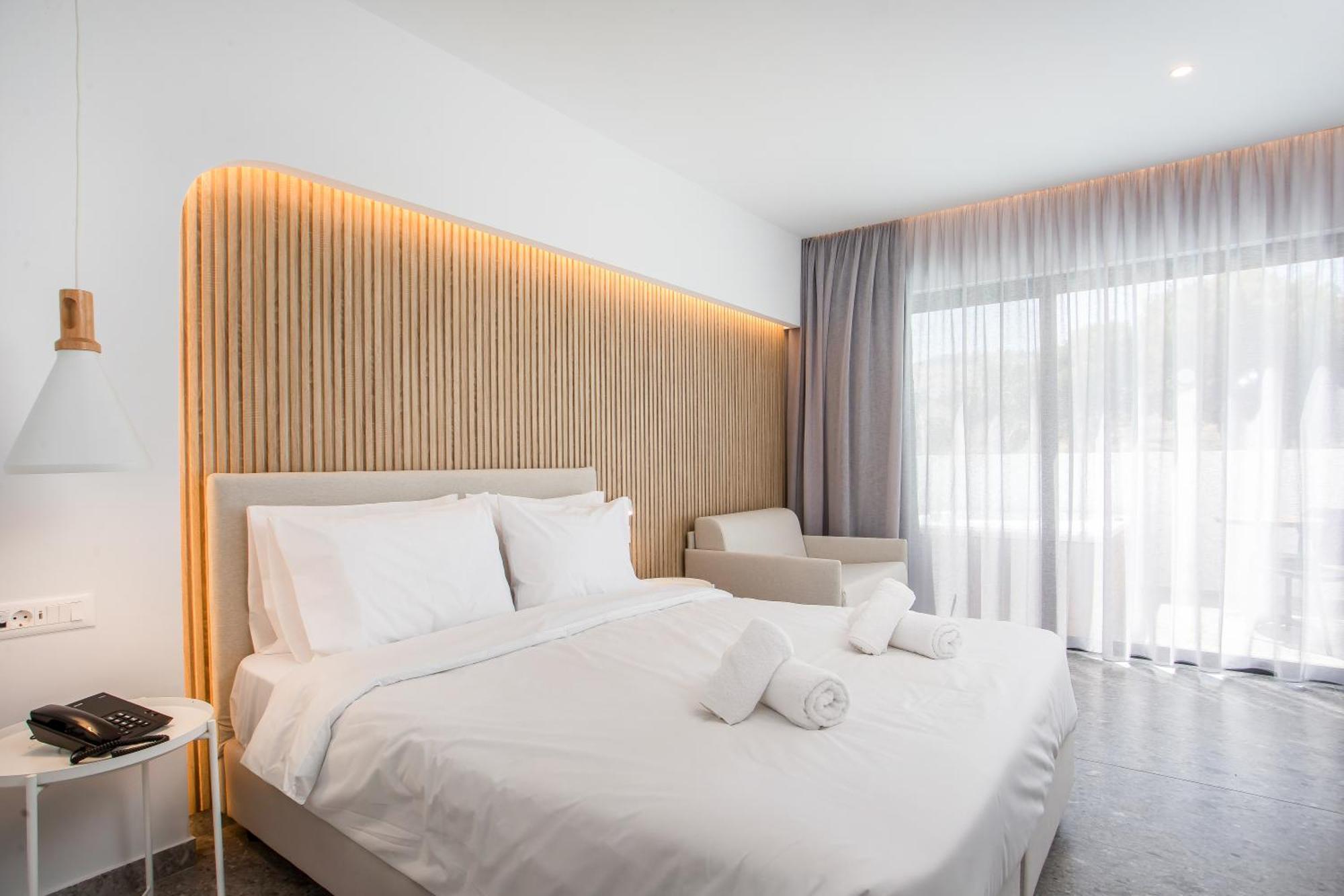 Hotel Aiora 3*