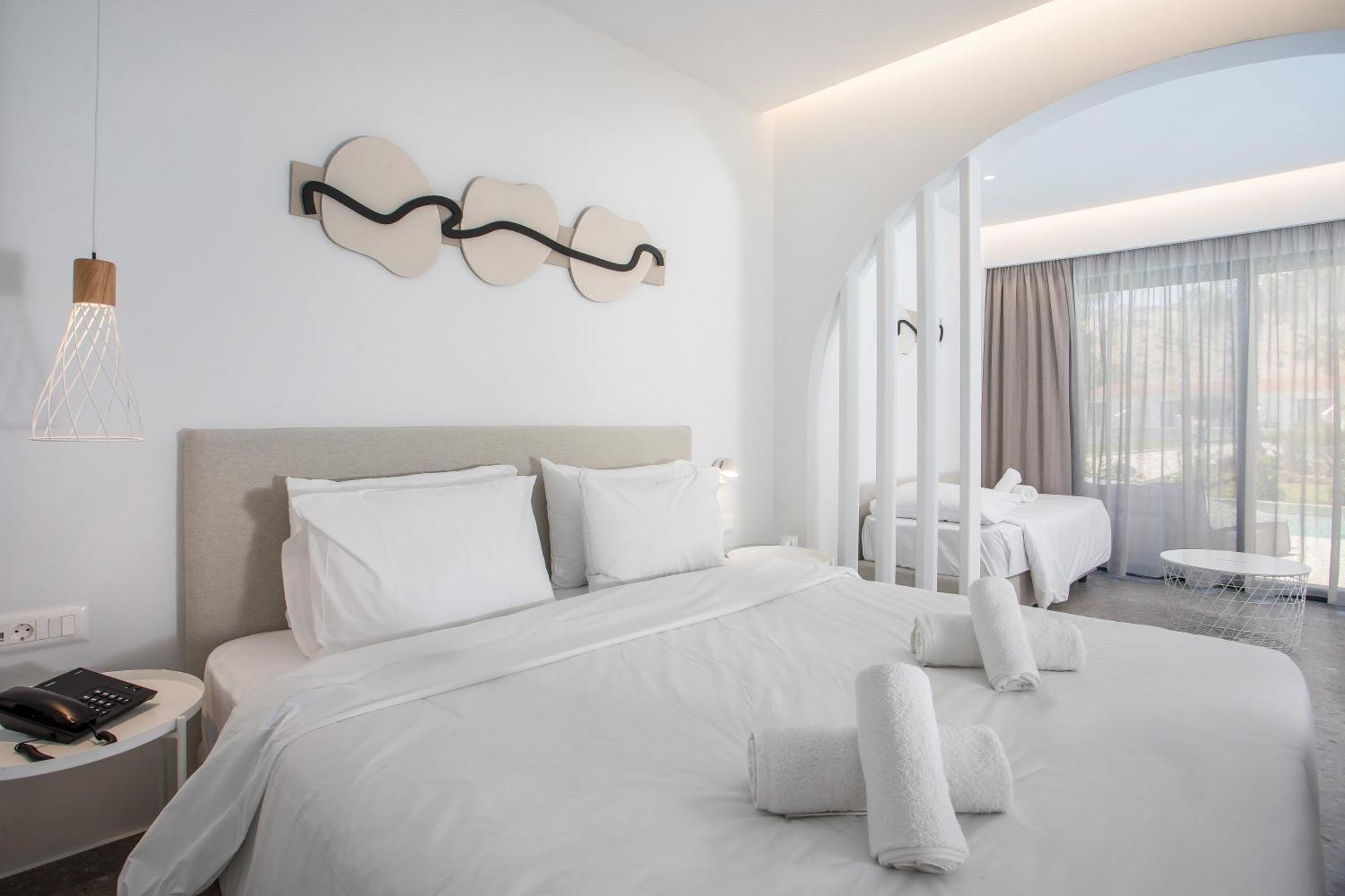Hotel Aiora 3*