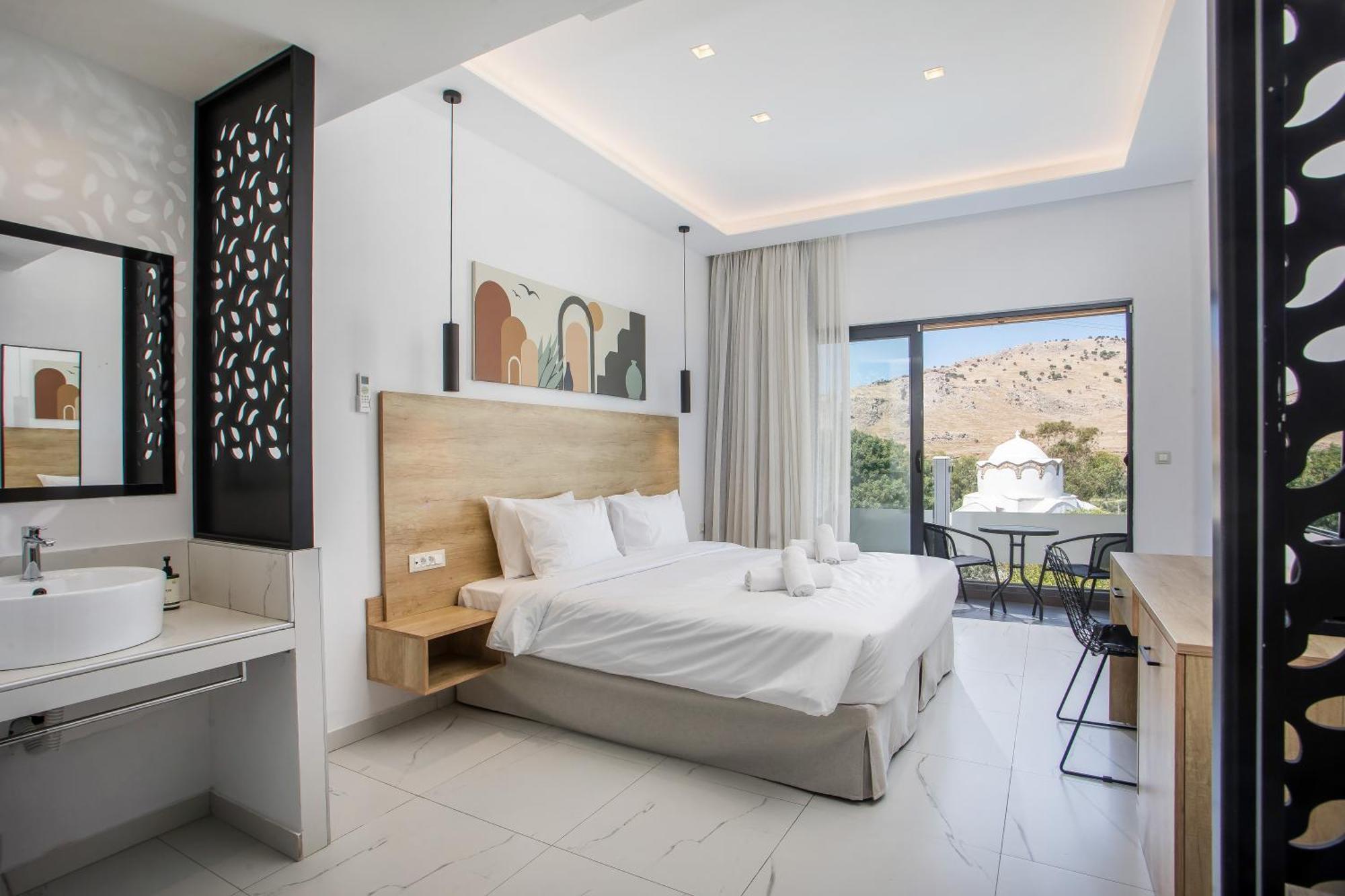 Hotel Aiora 3*